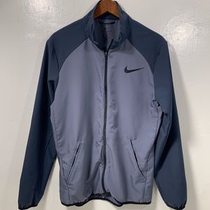 Nike Full Zip Dri-Fit Windbreaker gray with blue sleeves, size Small